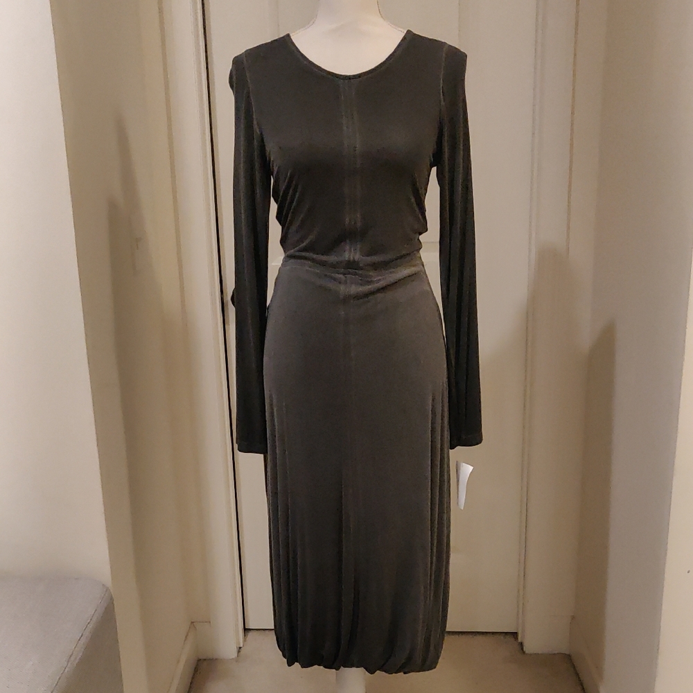 New! Tina JO Elegant Gray Long Sleeve STretchy Dress Sz sm